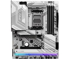 ASRock X870 PRO RS /AM5/4xDDR5/M.2/HDMI/USB4/ATX