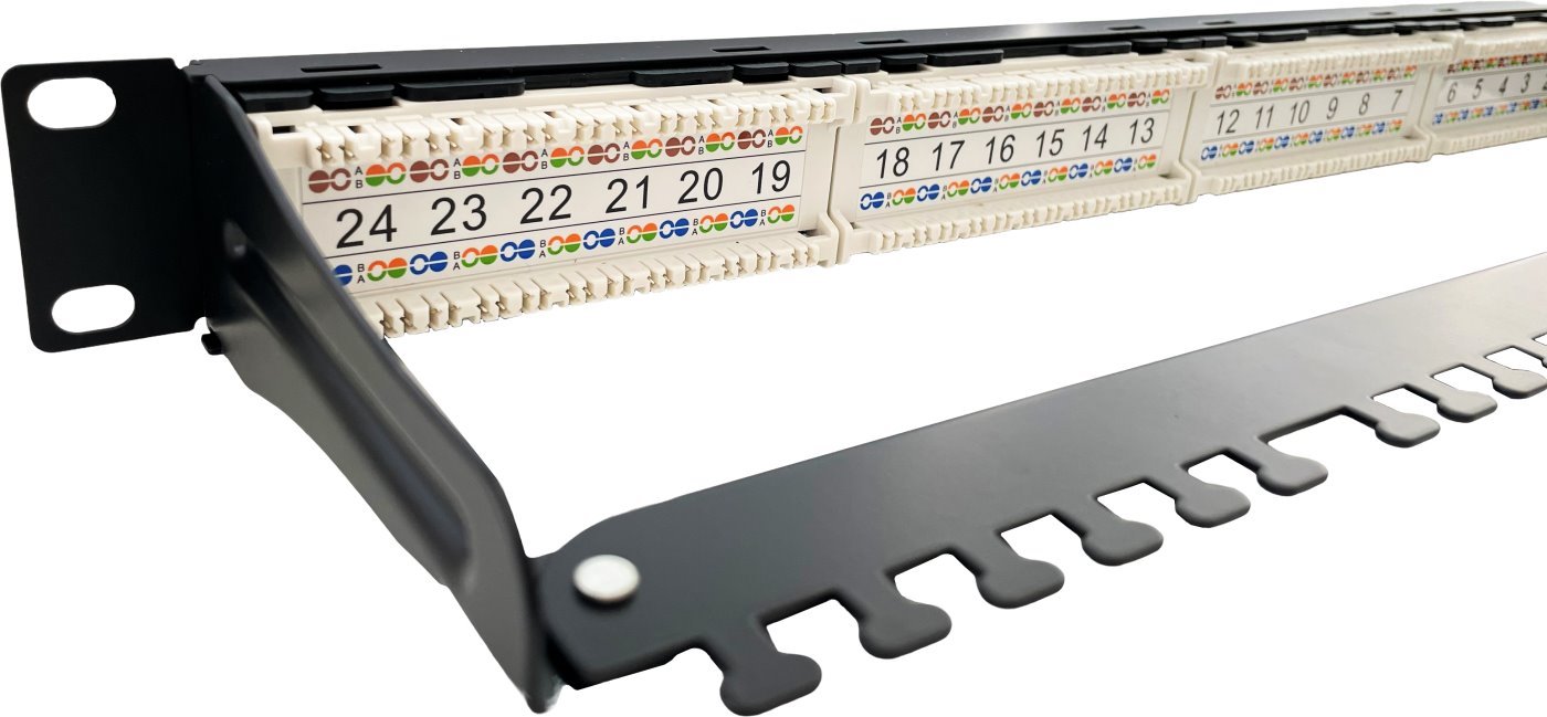 Conexpro Patch panel 19" 24xRJ45, CAT6A, UTP, 1U, černý