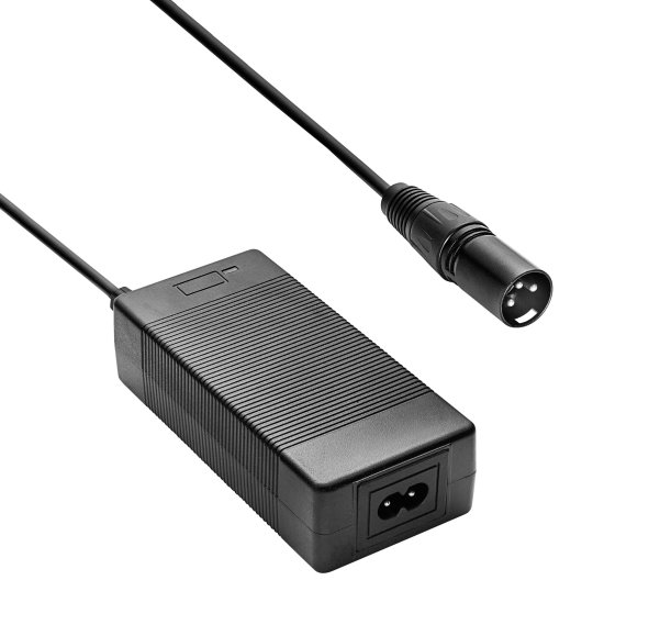 Akyga Napájecí zdroj 29.4V/2A/60W/Cannon XLR mužský