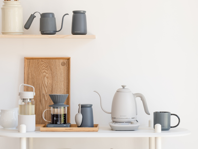 BUYDEEM rychlovarná konvice K821, barva bílá