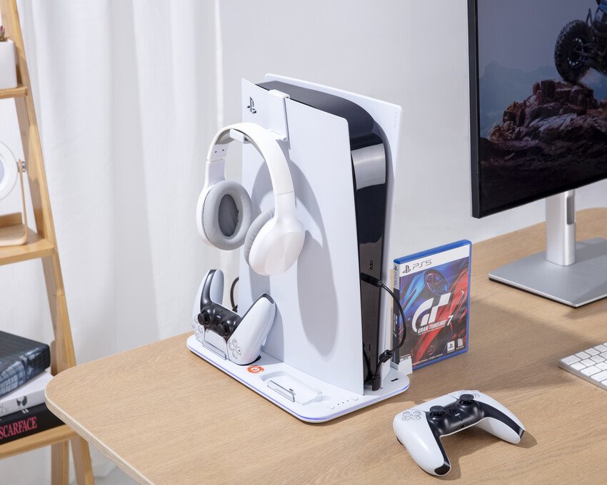 CANYON CS-51 chladící stojan pro PS5 Slim/PS5 Pro s RGB, nabíjecí, Bílá