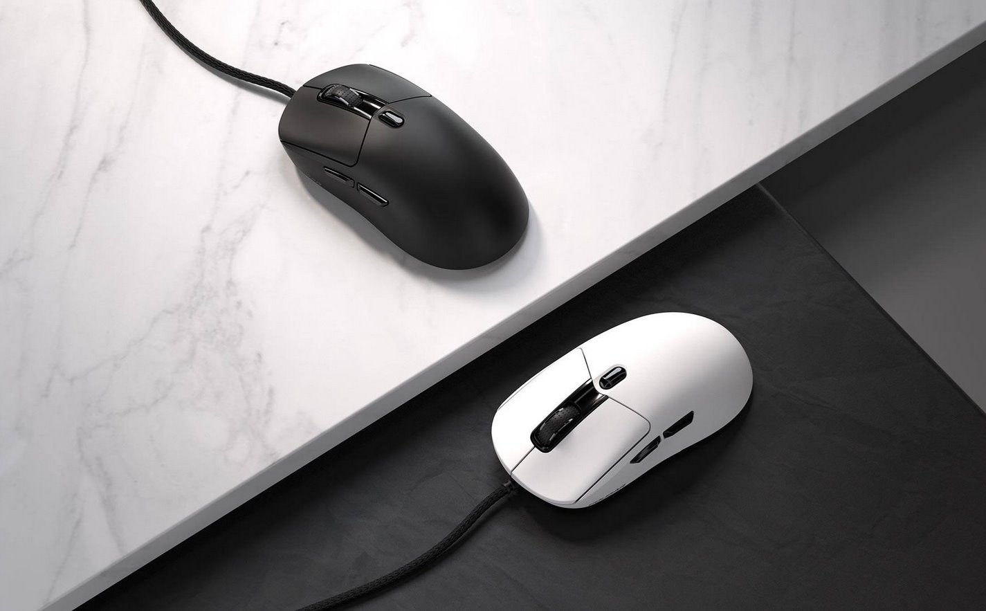 COUGAR herní myš drátová MINOS NEO BLACK, 6 tl., čip PixArt 3327, 6000dpi, 220 IPS, 63g, USB-A, Ultraflex kabel 1.8m