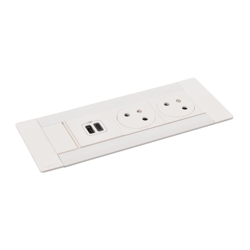 Legrand - Incara™ Multilink - Modular. zapuštěný blok bílý: 2x2P+T/USBA A+C (15W), kabel 2m