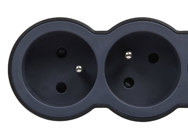 LEGRAND Revolution prodlužovací přívod 3x2P+T, kabel 3m, černo-šedá