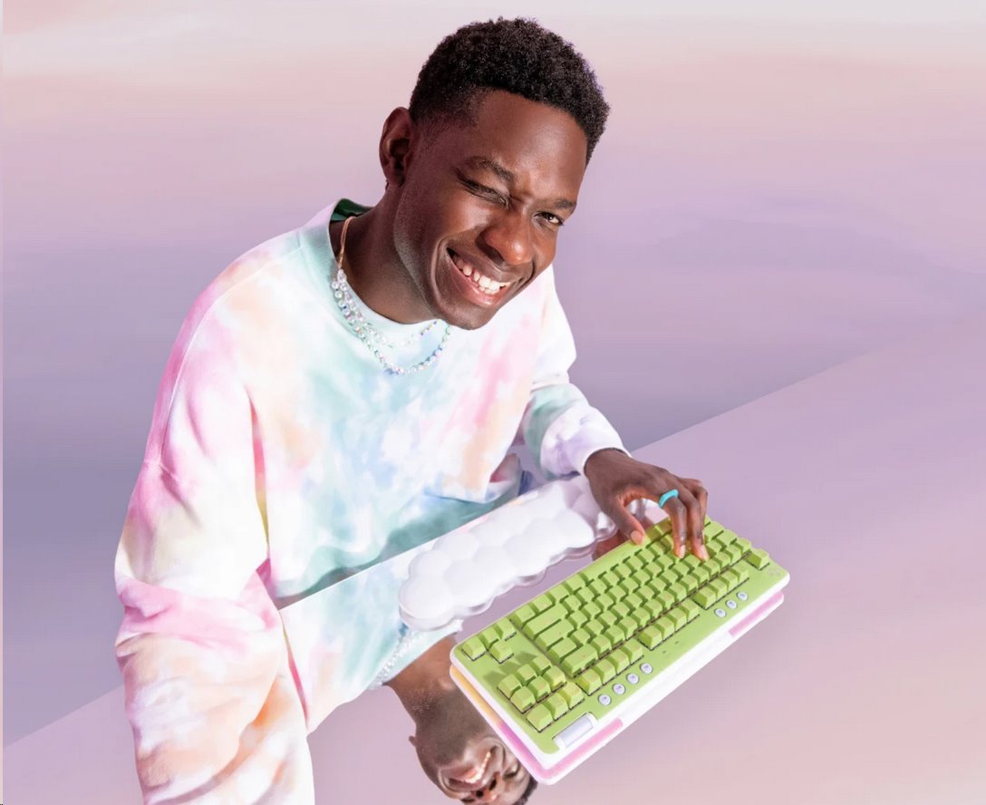 Logitech G715 Wireless Mechanical Gaming Keyboard - OFF WHITE - US INT'L - TACTILE