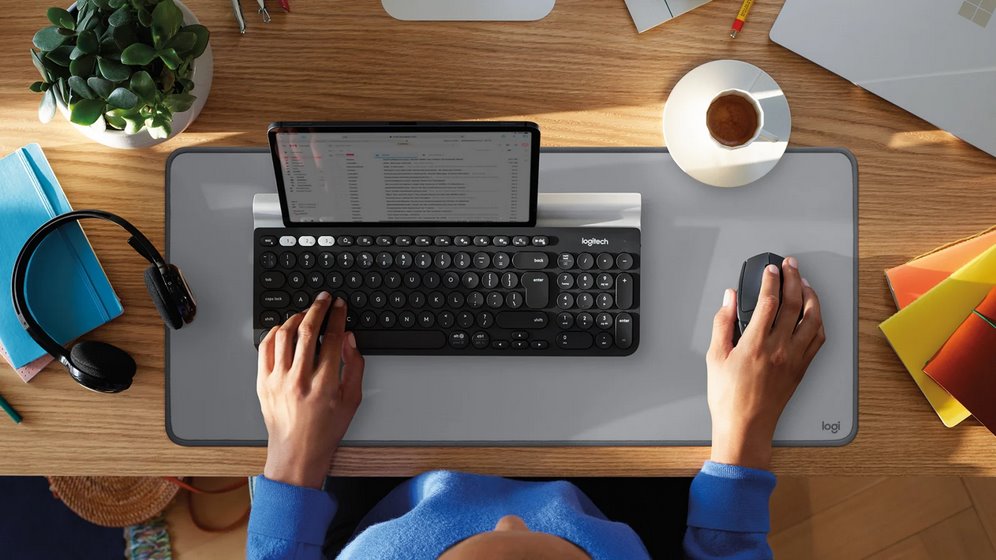 Logitech K780 Multi-Device Wireless Keyboard - DARK GREY/SPECKLED WHITE - UK - INTNL