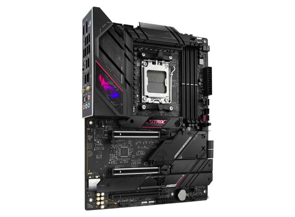 MB ASUS ROG Strix B650E-E Gaming WIFI /AM5/4xDDR5/M.2/W6E+BT5.2/HDMI/DP/ATX