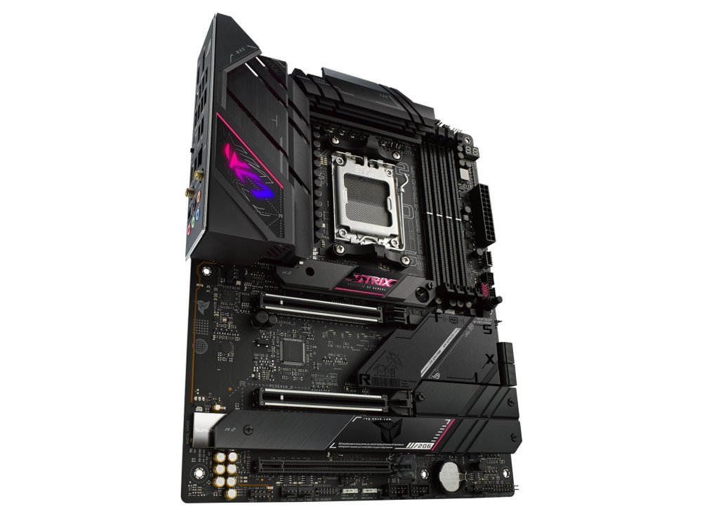 MB ASUS ROG Strix B650E-E Gaming WIFI /AM5/4xDDR5/M.2/W6E+BT5.2/HDMI/DP/ATX