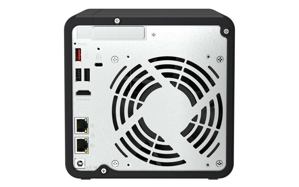 QNAP NAS desktop TS-464-8G (2,9GHz / 4GB RAM / 4x 3.5" SATA / 1xHDMI 2.0 / 2xPCIe / 2x2,5GbE / 2xUSB 2.0 / 2xUSB 3.2)