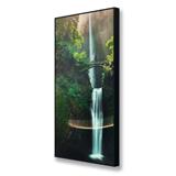 Hisense 55WH80E, 55” Window Facing - High Brightness Display