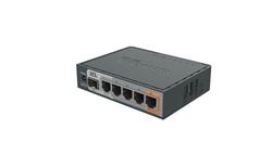 MikroTik RouterBOARD 5x GLAN, L4, 880MHz, 256 MB RAM, 1x SFP, switch, plastic case, zdroj