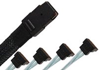SAS 520 1m Mini SAS Plug with clamp (SFF 8087) 36p <> 4 x SATA Plug 7p 90° with Side Band
